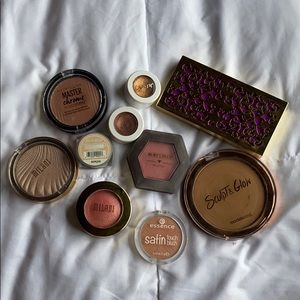 Assorted eyeshadows, blush, bronzer & highlighter